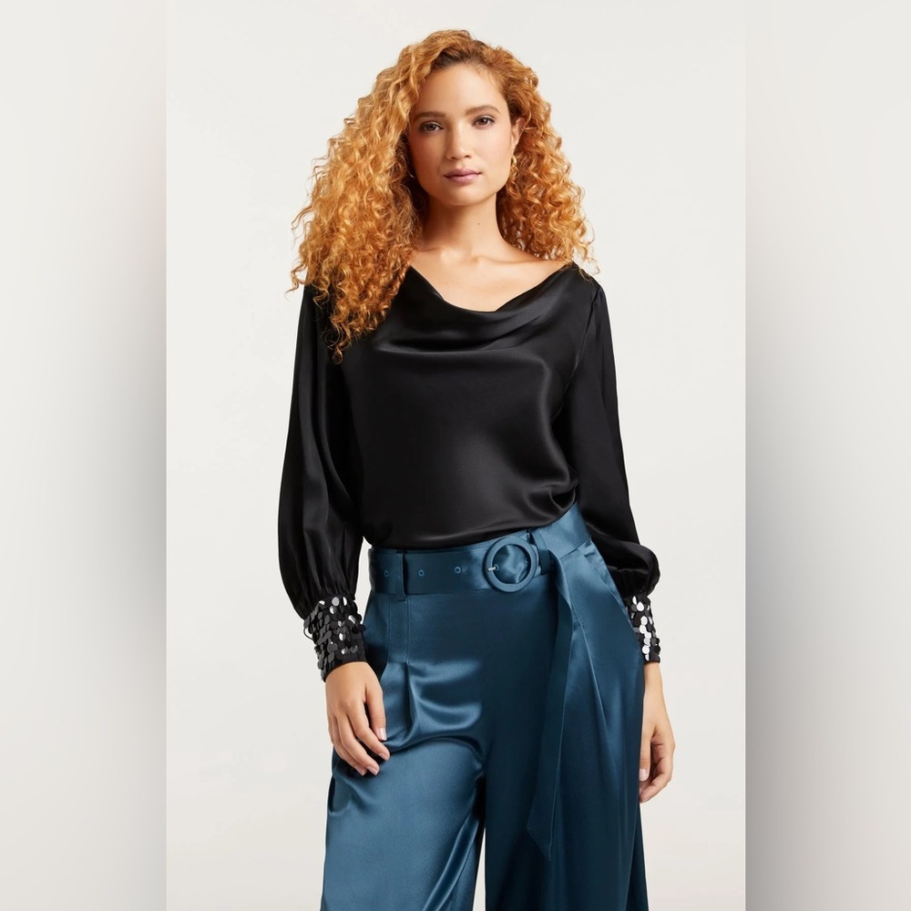 New! Cinq à Sept Black 100% Silk Blouse with Sequin Cuffs 🖤 Small NWT! Holiday - Picture 2 of 13